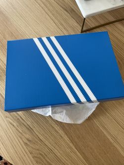 Adidas Campus 00S UK 7 Almost Yellow & Core Black for Sale in Los Angeles,  CA - OfferUp