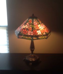 Eight Sided Stained Glass Lamp