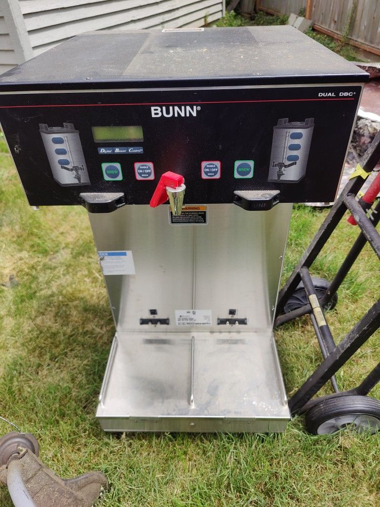 Commercial BUNN Dual SH DBC Coffee Brewer / Maker– NSF / UL Listed – Excellent Condition