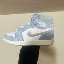 New Jordan 1 Size 12 Men’s $100. 