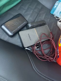 3 portable chargers and iPhone 14 cable