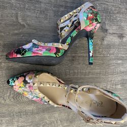 Womens Foral High Heels Size 7/8