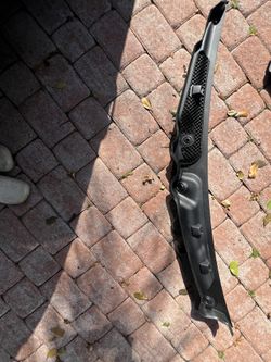 2008 C300 Mercedes Benz Windshield Cowl Cover -