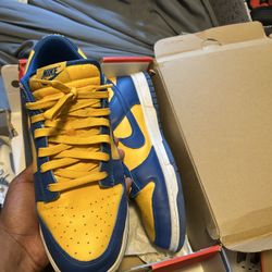 UCLA Dunks