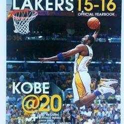 2014-15 LAKERS YEARBOOK ( KOBES LAST SEASON)