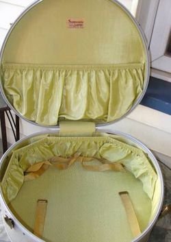 Vintage 1940s Samsonite Streamlite Suitcase Round Hat Box Train Hard Case  for Sale in Palo Alto, CA - OfferUp
