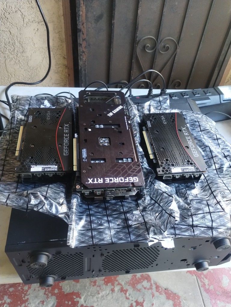 3 RTX 3060 12GB Gaming PC GPUs