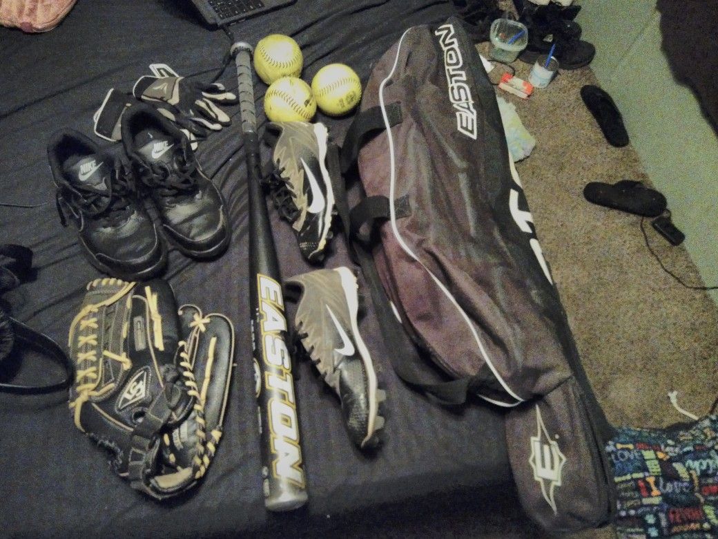 Softball Equipment 