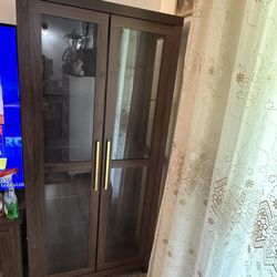 Display Cabinet With Glass Doors