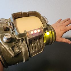 Fallout 3 Pipboy Prop 