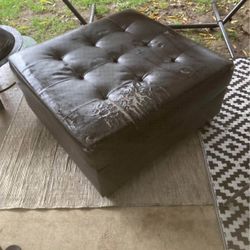 FREE Brown Tufted Ottoman Has Wear