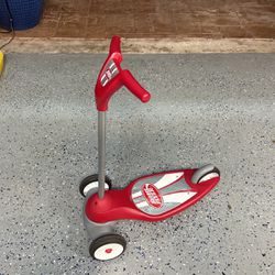 Radio Flyer Scooter