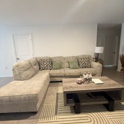 Living room furniture set