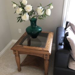 Solid Oak End Table 