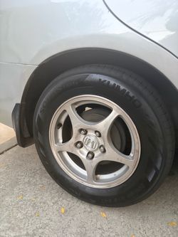 5x114.3 15 inch rims with good tires
