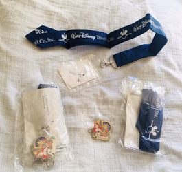 Disney Lanyard Medal and card holder NEW. Ariel Little Mermaid