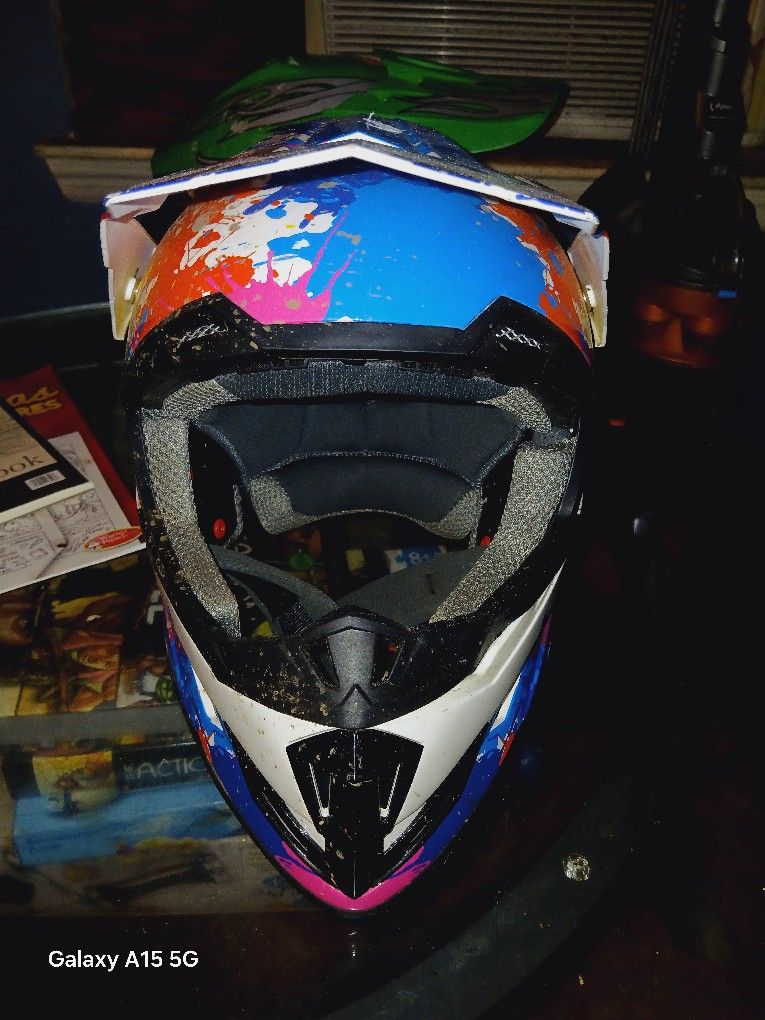 GLX, Girls Helmet