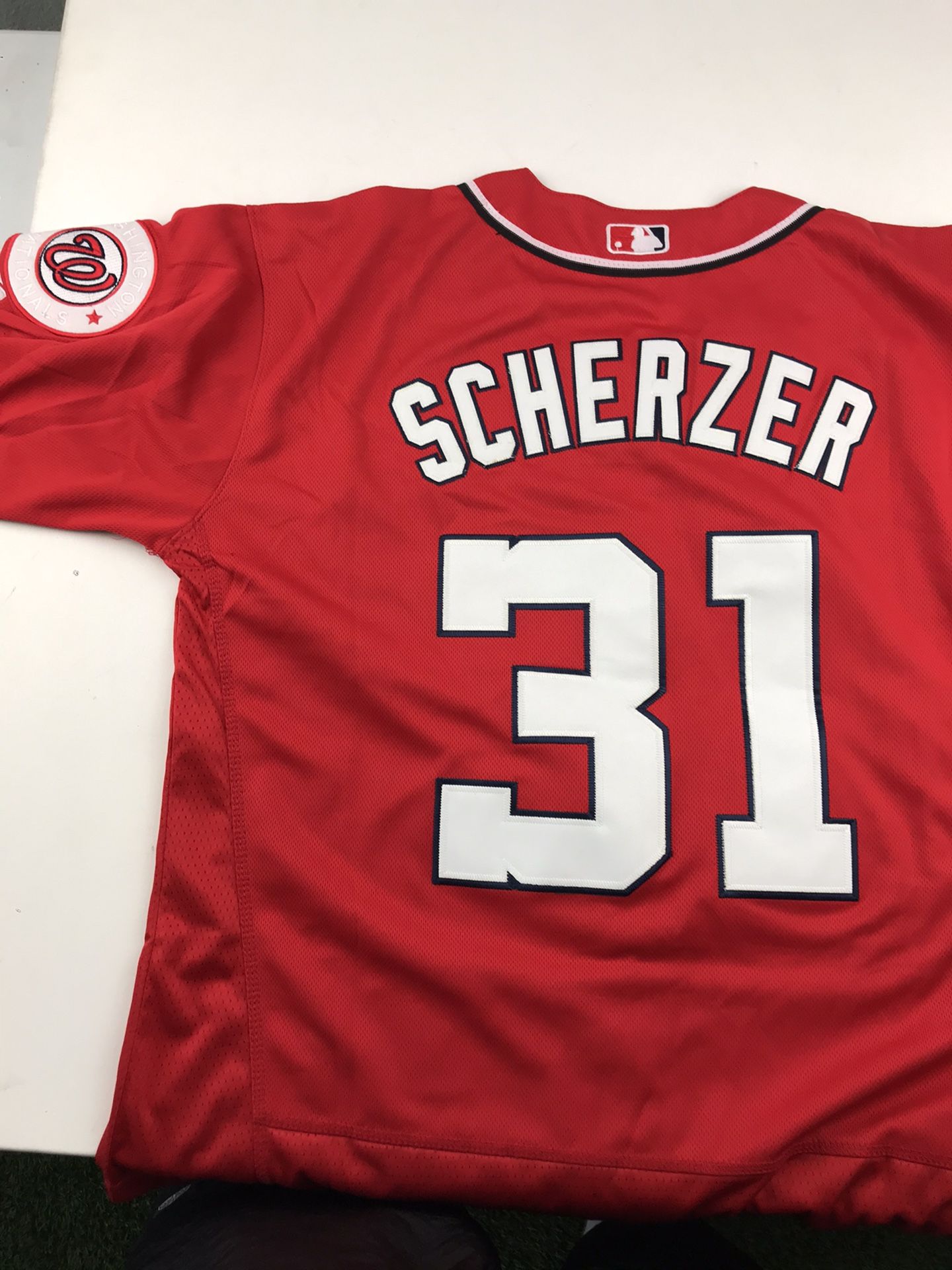 Washington nationals jersey XL and L