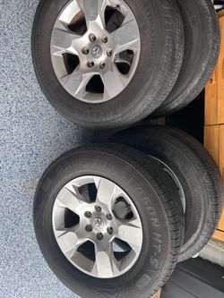 Dodge Ram 1500 Rims  and Tires