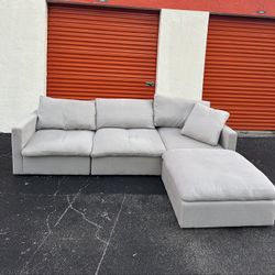 Uttermost Haven Cloud Sectional – 4 Piece Luxury Sofa / Free Delivery 🚚 