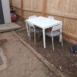 Table  4 Chairs 
