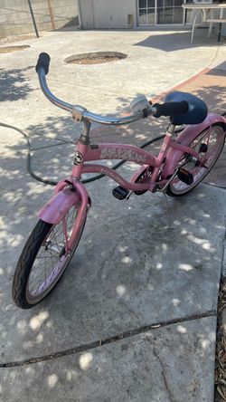 Girls Bike  . Bicicleta para niña .