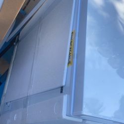 Chest freezer