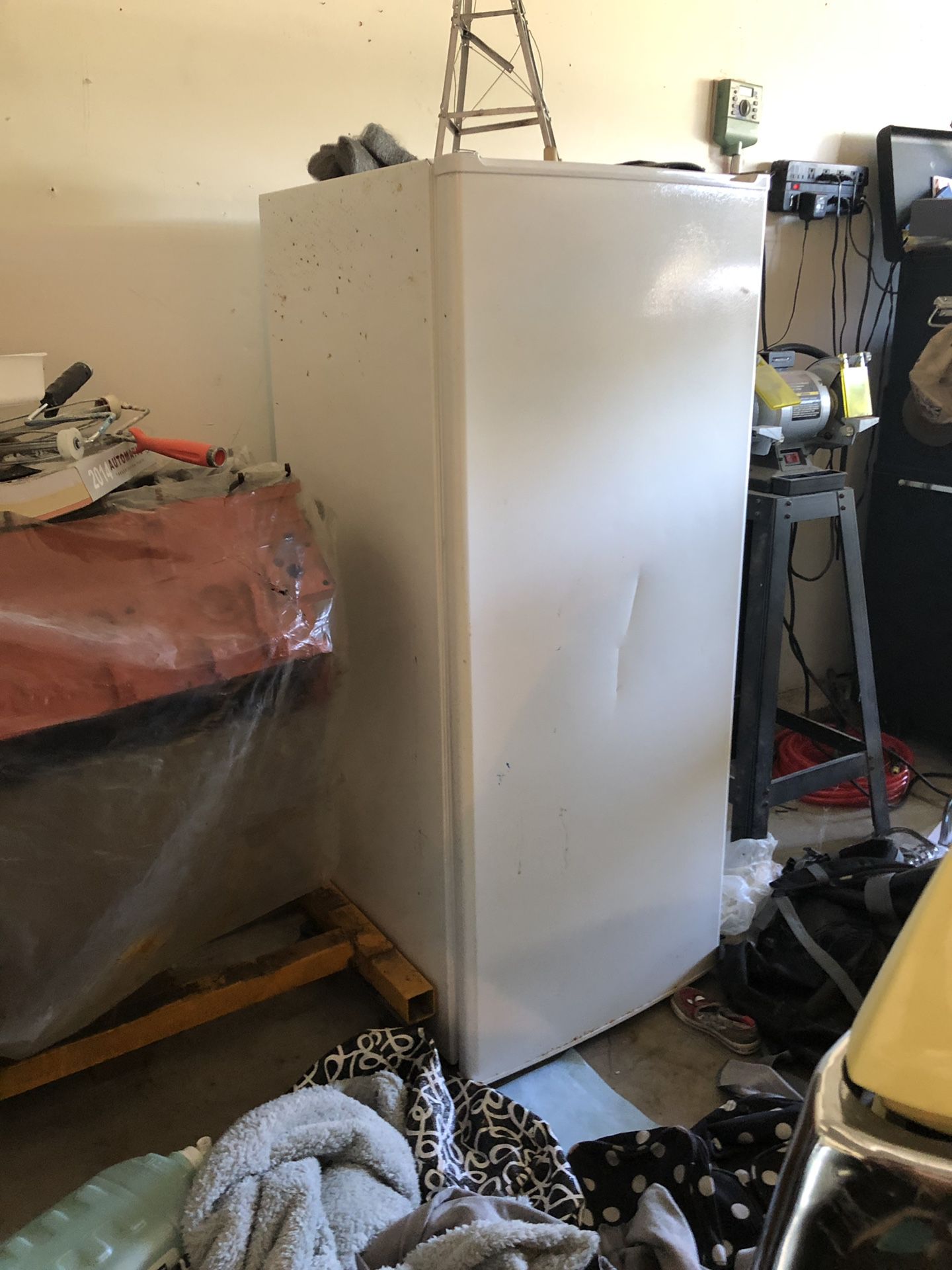Small fridge / freezer