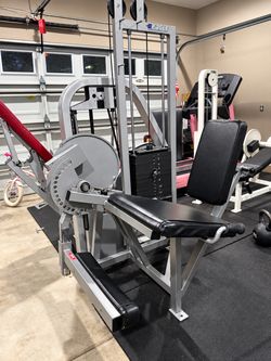 🔥 FOR SALE — RARE CYBEX EAGLE LEG EXTENSION 🔥