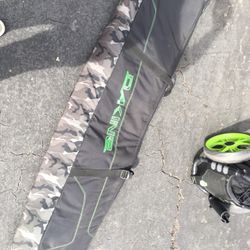 Dekine Snowboard bag with rollers