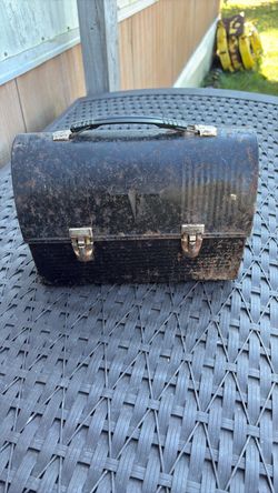 Lunch box.