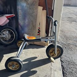 3 Wheel Bike