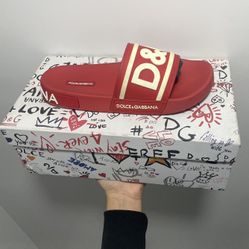 Dolce Gabbana Slides 