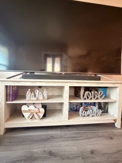 60 inch TV Stand