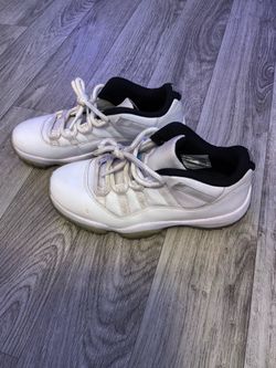 Air Jordan 11 Low White | Youth 6Y | Men’s 6 | Women’s 7.5