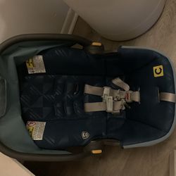 Infant Car Seat With Attachment For Car .