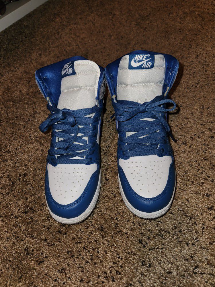 Nike Jordan's Blues