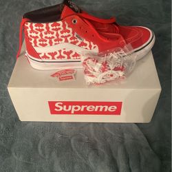 Vans Supreme 