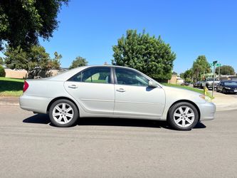 2004 Toyota Camry
