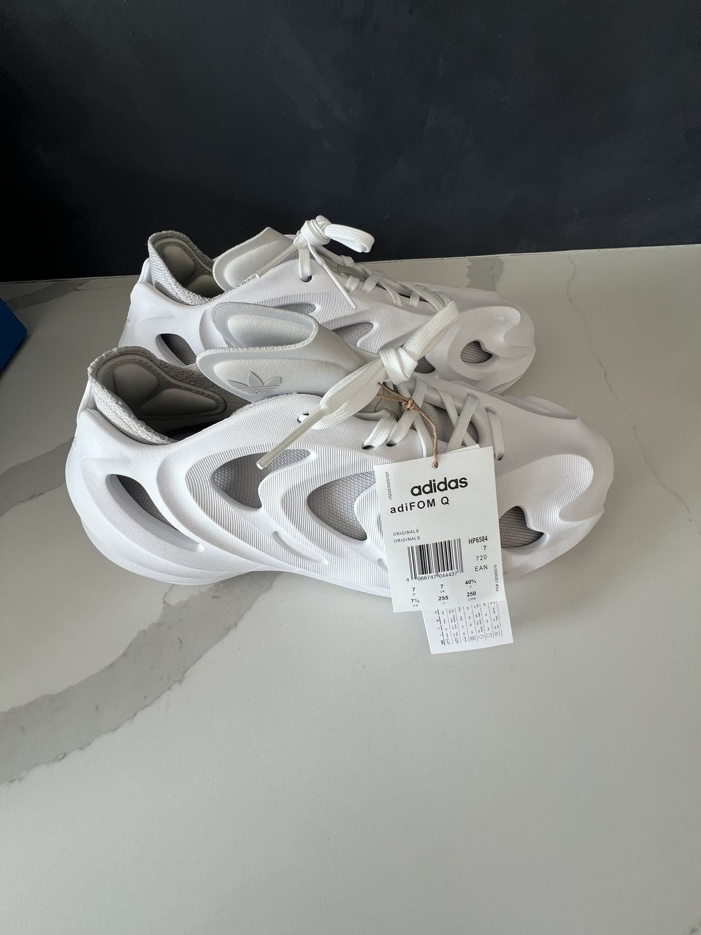 Adidas adifom Q- NEVER WORN!!!