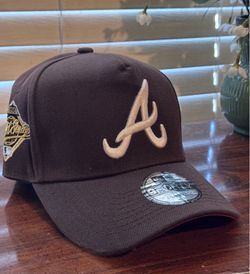 Gorra New Era Atlanta Braves 9FORTY – Parche World Series 1995 – Café/Kaki – Ajustable