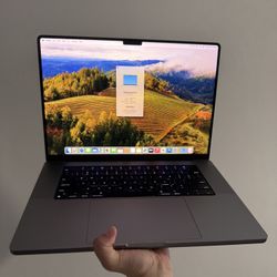 16-inch MacBook Pro with M1 PRO CHIP 