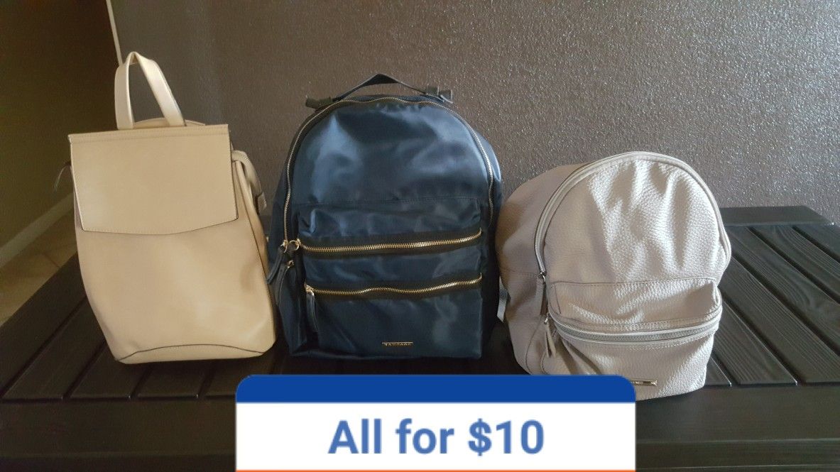 Bags/backpacks/purses