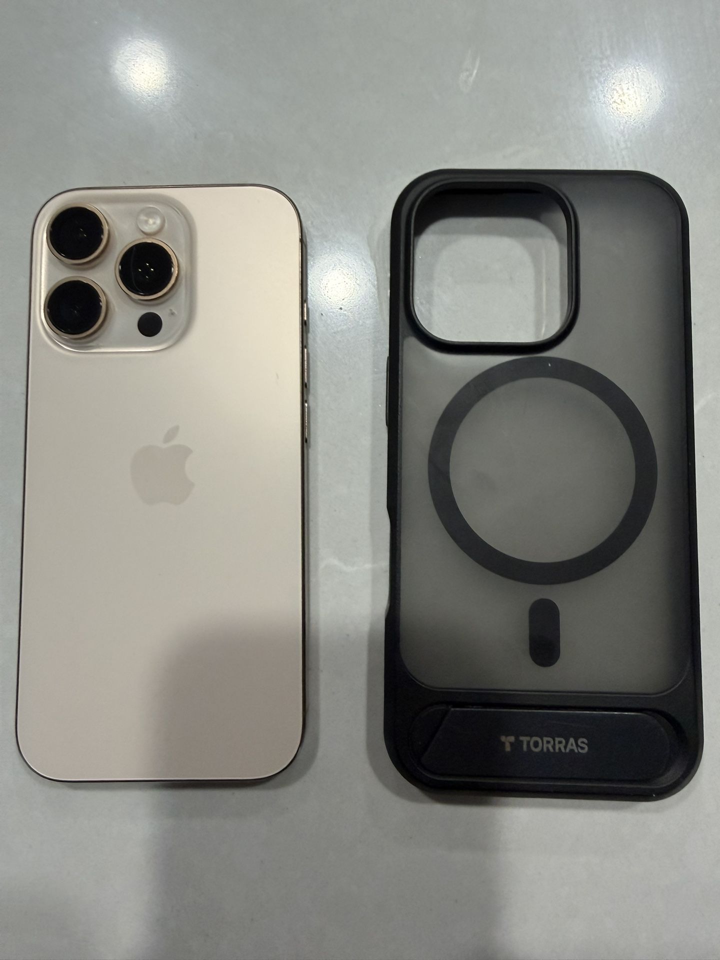 iPhone 16 Pro 1 Tb Desert Titanium