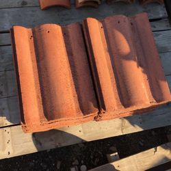 Roof tile