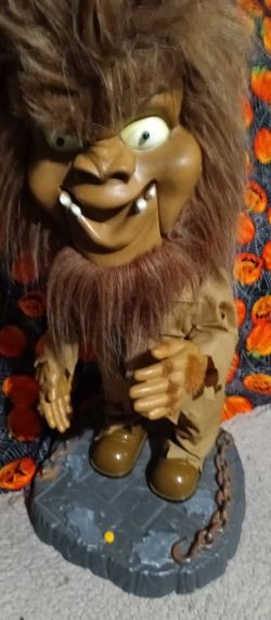 Halloween Dancing,, Singing Werewolf 