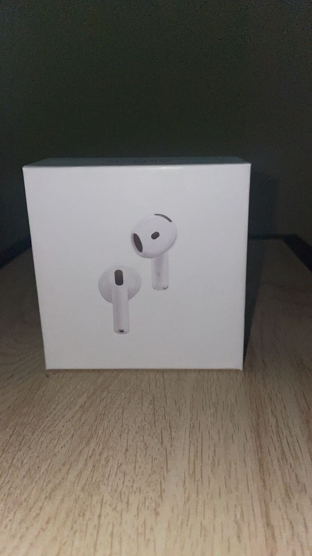 AirPod 4 W/ Noise Cancellation