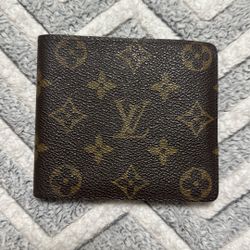 Pre-Loved Condition LV Wallet 