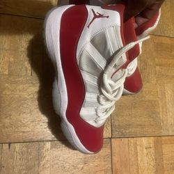 Jordan 11s 