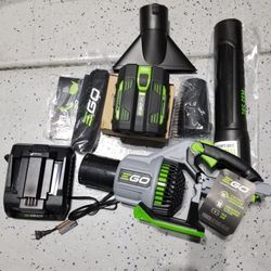 EGO Power + 56 Volt 765 CFM 200 MPH Handheld Leaf Blower (1) 4 Ah Battery And Charger 